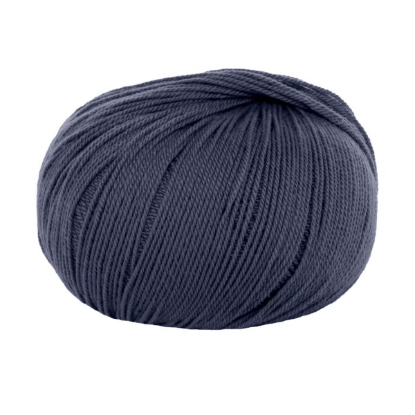 Gomitolo Vergin 50 gr. - 233 mt. colore 13607 Gomitolo Vergin 50 gr. - 233 mt. 100% Pura Lana Vergine Merino colore 13607